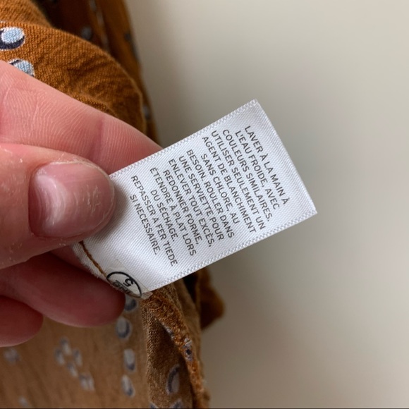 Hinge Peasant Blouse - Picture 9 of 10